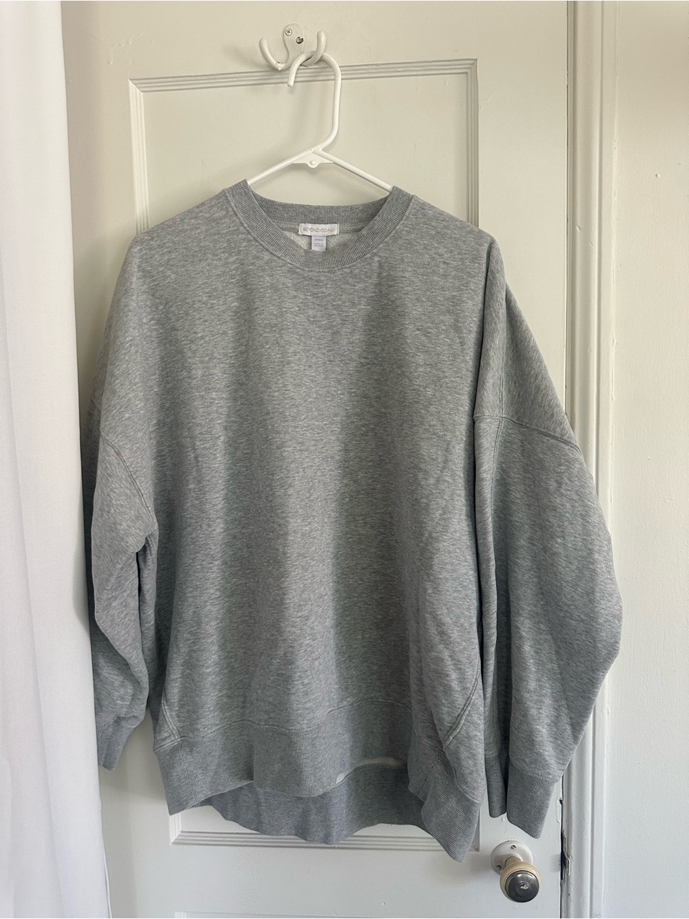 Beyond Yoga Gray Crewneck Sweatshirt